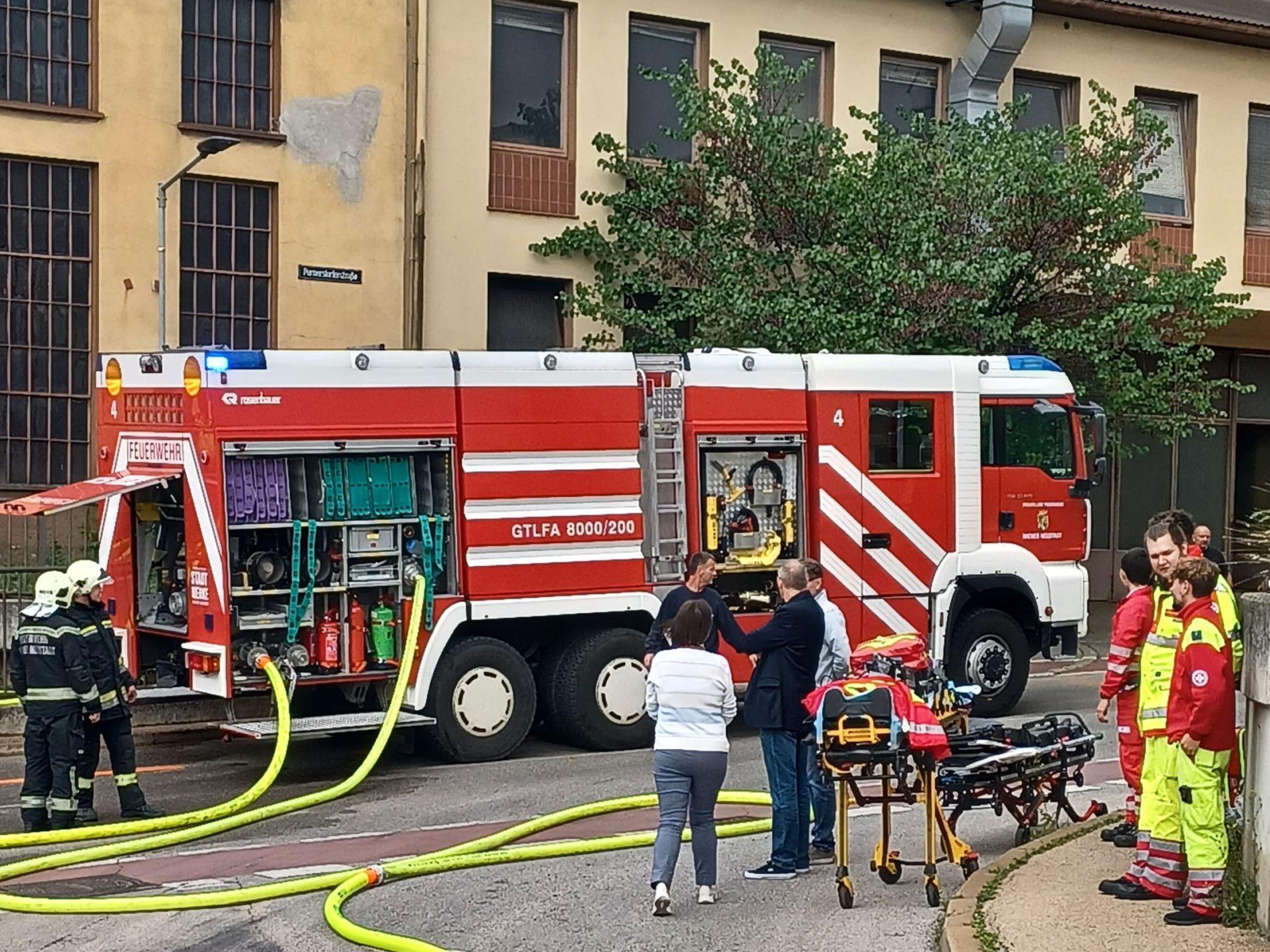 Der Brand in der Gießerei in Wiener Neustadt wurde rasch gelöscht.