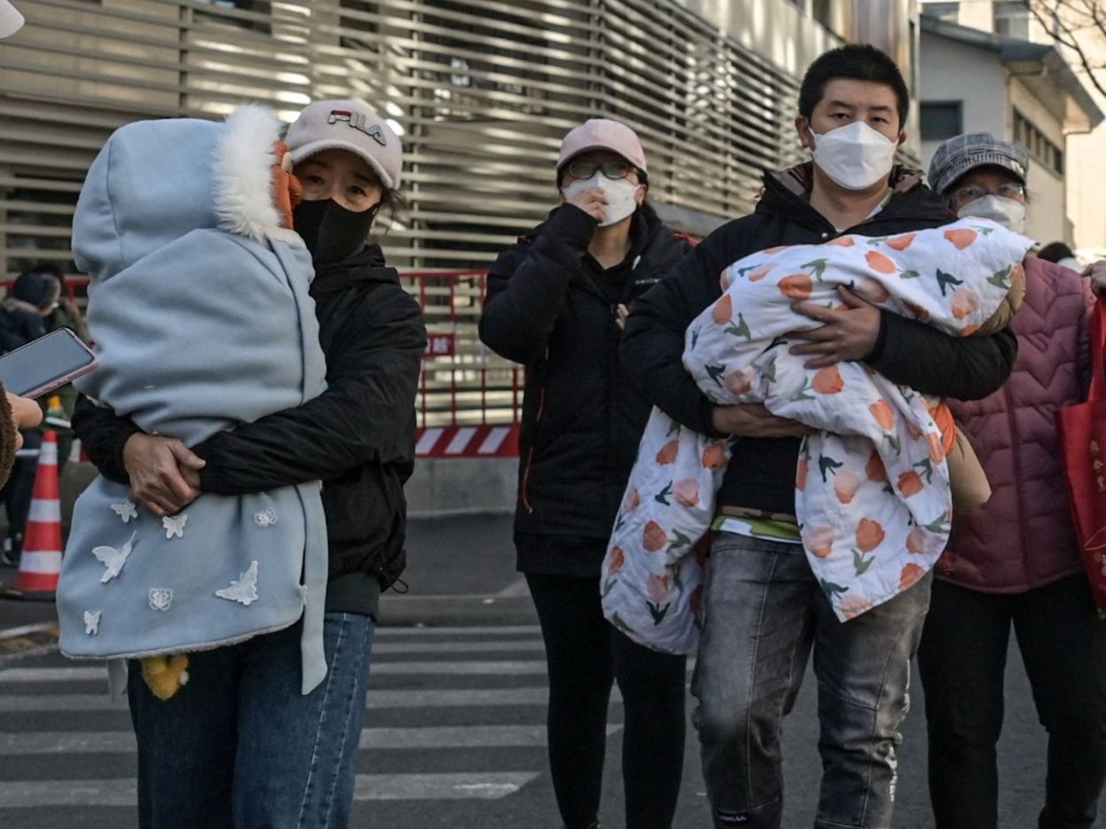 Gift im Dattelkuchen: Kinder in China im Krankenhaus.