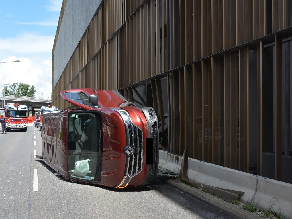 Vier Verletzte bei zwei Verkehrsunfällen in Wien.