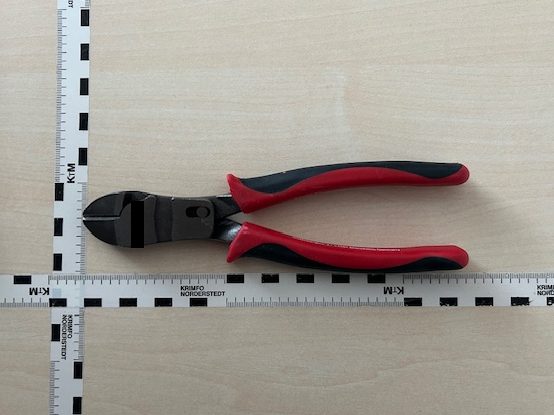 Der Seitenschneider wurde sichergestellt.