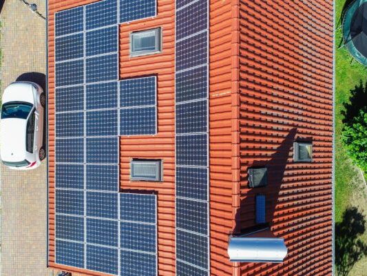 Ärger über geplante Netztarife für private PV-Anlagen Ärger über geplante Netztarife für private PV-Anlagen