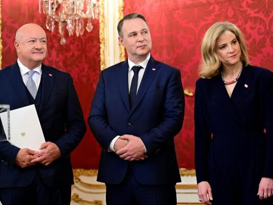 Die Regierungsspitze bei ihrer Angelobung Die Regierungsspitze bei ihrer Angelobung