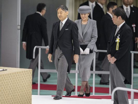 Japans "Tenno" Naruhito bei Gedenkzeremonie zum 2. Weltkrieg Japans "Tenno" Naruhito bei Gedenkzeremonie zum 2. Weltkrieg
