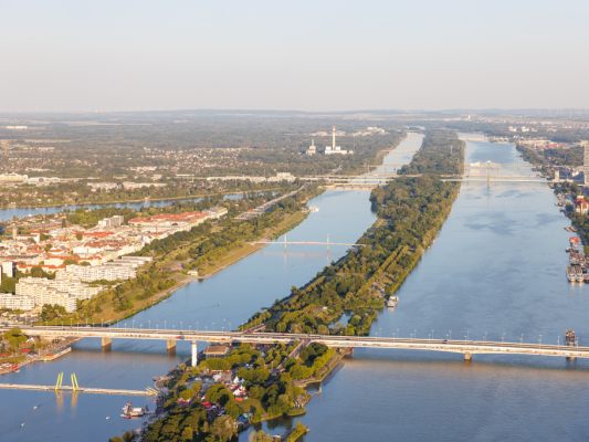 Toter wurde bei der Insel aus dem Wasser gezogen Toter wurde bei der Insel aus dem Wasser gezogen