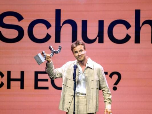 Hauptdarsteller Schuch konnte bereits einige Preise einheimsen Hauptdarsteller Schuch konnte bereits einige Preise einheimsen