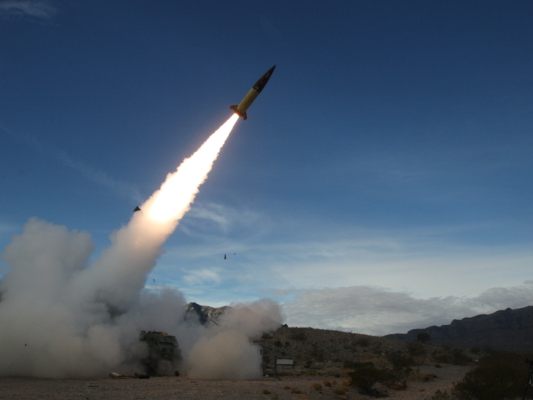 Bisher durfte die Ukraine ATACMS-Raketen auf Russland abfeuern Bisher durfte die Ukraine ATACMS-Raketen auf Russland abfeuern