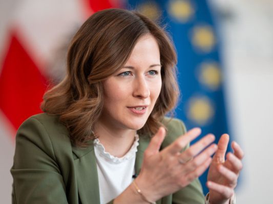 Plakolm will bei Integration Härte zeigen Plakolm will bei Integration Härte zeigen