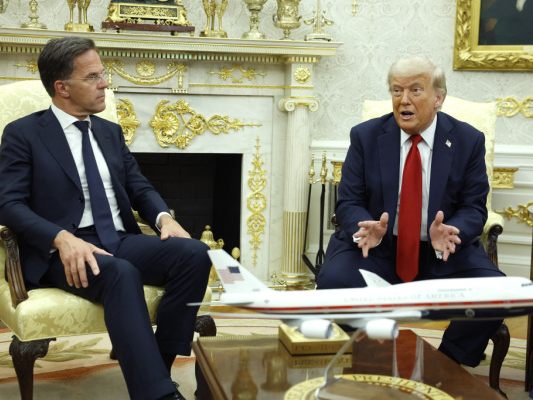 Rutte und Trump vereinbarten Modus für Deal Rutte und Trump vereinbarten Modus für Deal
