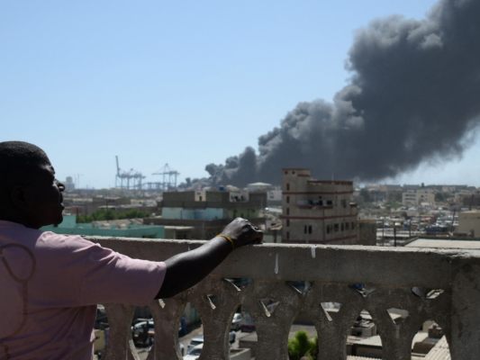 Immer wieder Angriffe in Port Sudan: vor allem gegen die Infrastruktur Immer wieder Angriffe in Port Sudan: vor allem gegen die Infrastruktur