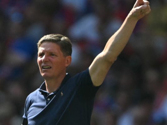 Glasner führte sein Team zum nächsten Titelgewinn Glasner führte sein Team zum nächsten Titelgewinn