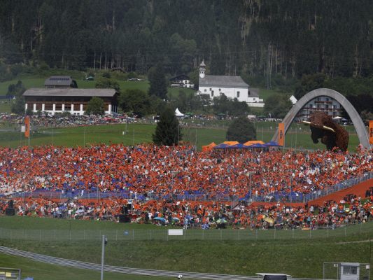 Die KTM-Tribüne auf dem Red Bull Ring in Spielberg