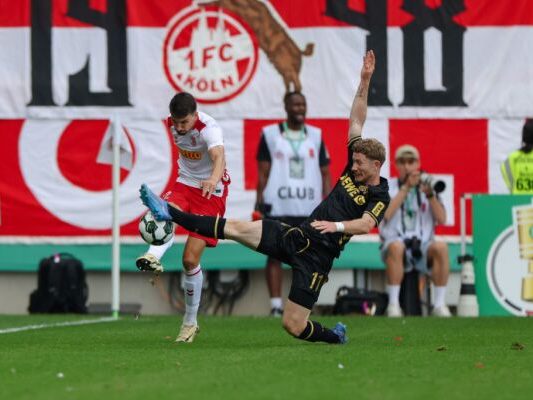 Köln mit turbulentem Endspurt