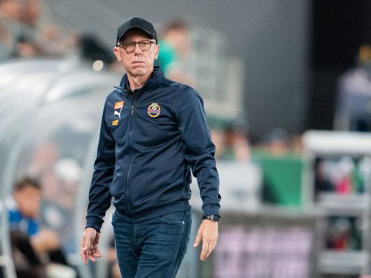 Trainer Peter Stöger muss sich etwas einfallen lassen