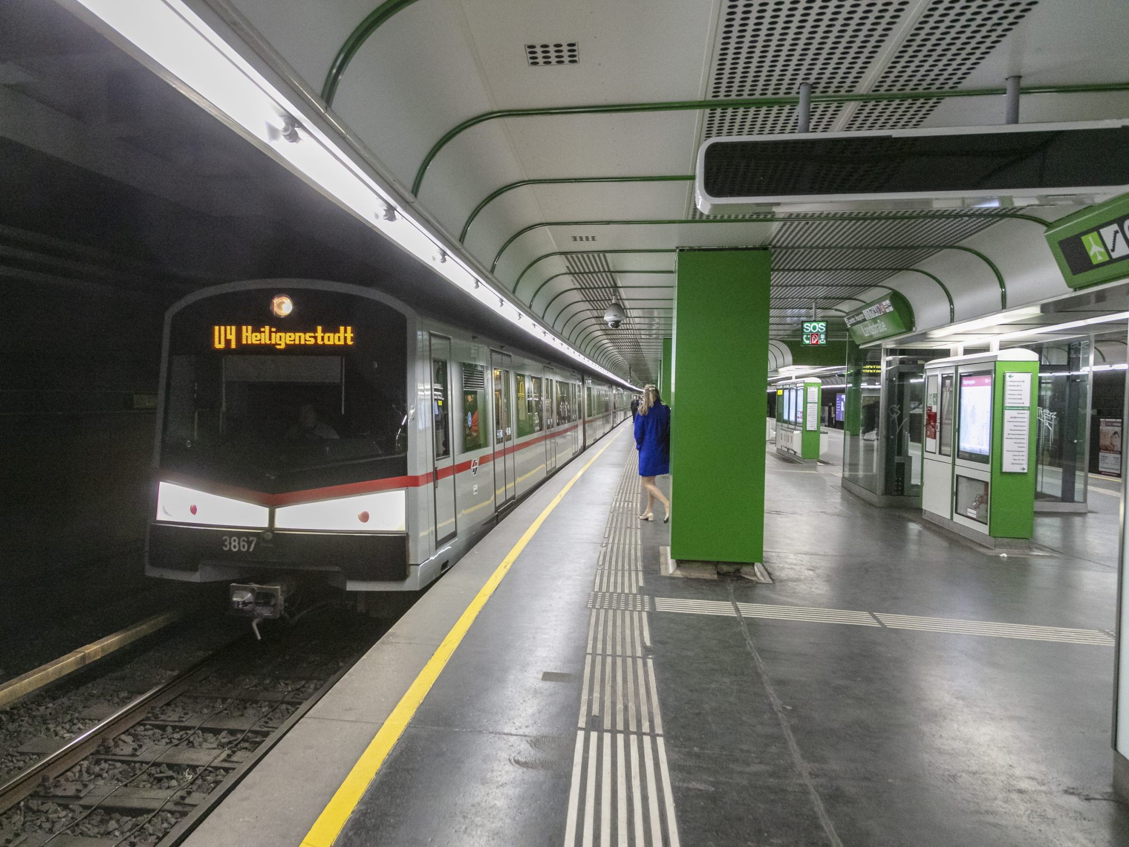 Der U4-Bahnsteig Landstraße wird ab Herbst jeweils für eine Richtung gesperrt. Der U4-Bahnsteig Landstraße wird ab Herbst jeweils für eine Richtung gesperrt.