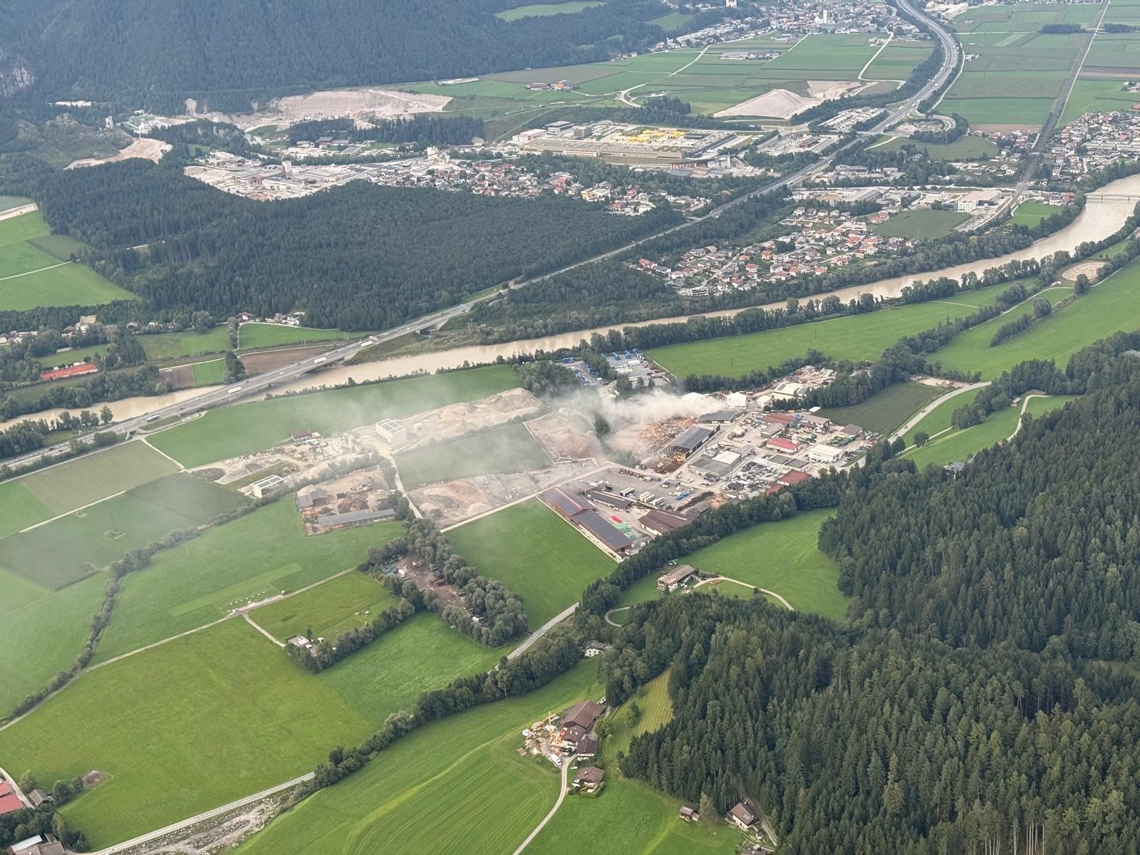 Es handelte sich nicht um den ersten Brand auf der Tiroler Recyclinganlage. Es handelte sich nicht um den ersten Brand auf der Tiroler Recyclinganlage.