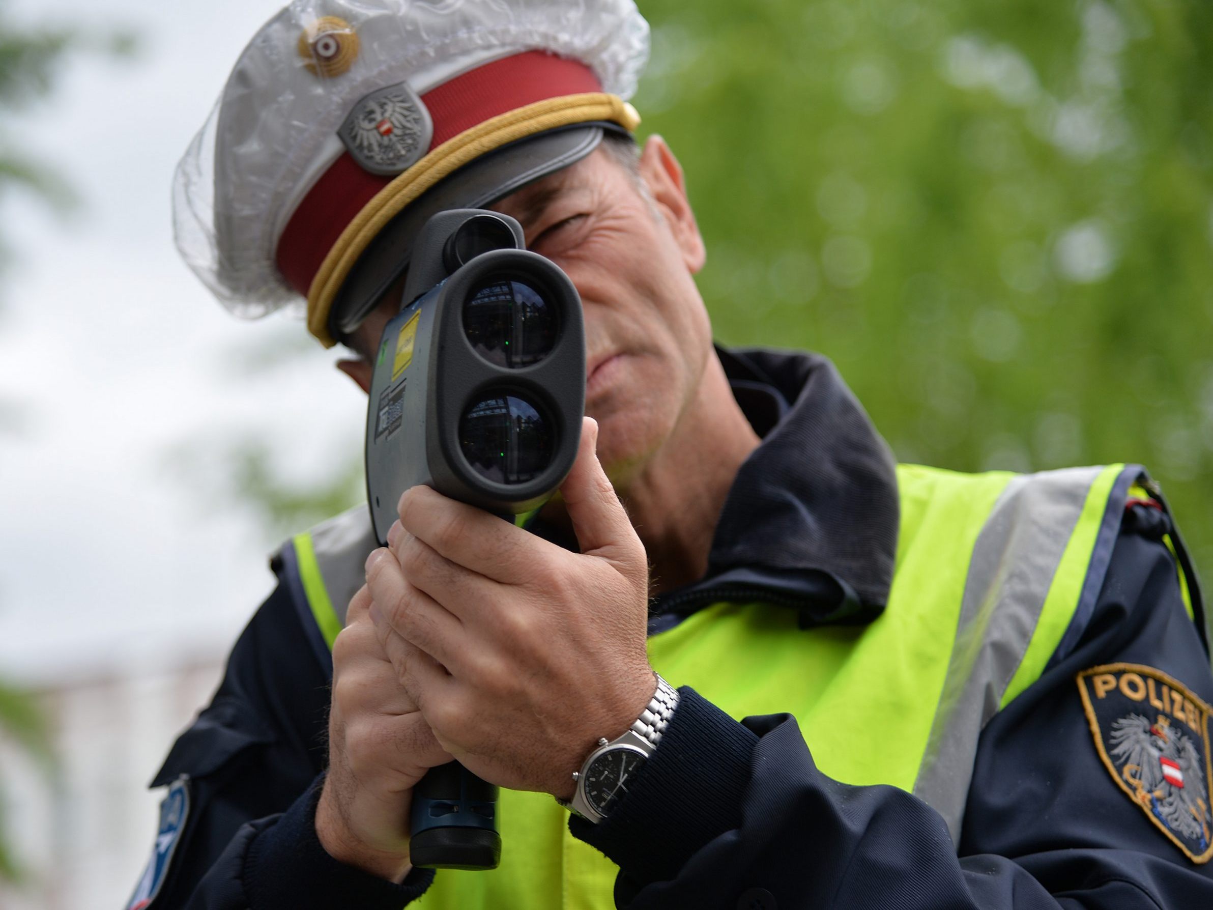Die Polizei schnappte einen Raser.
