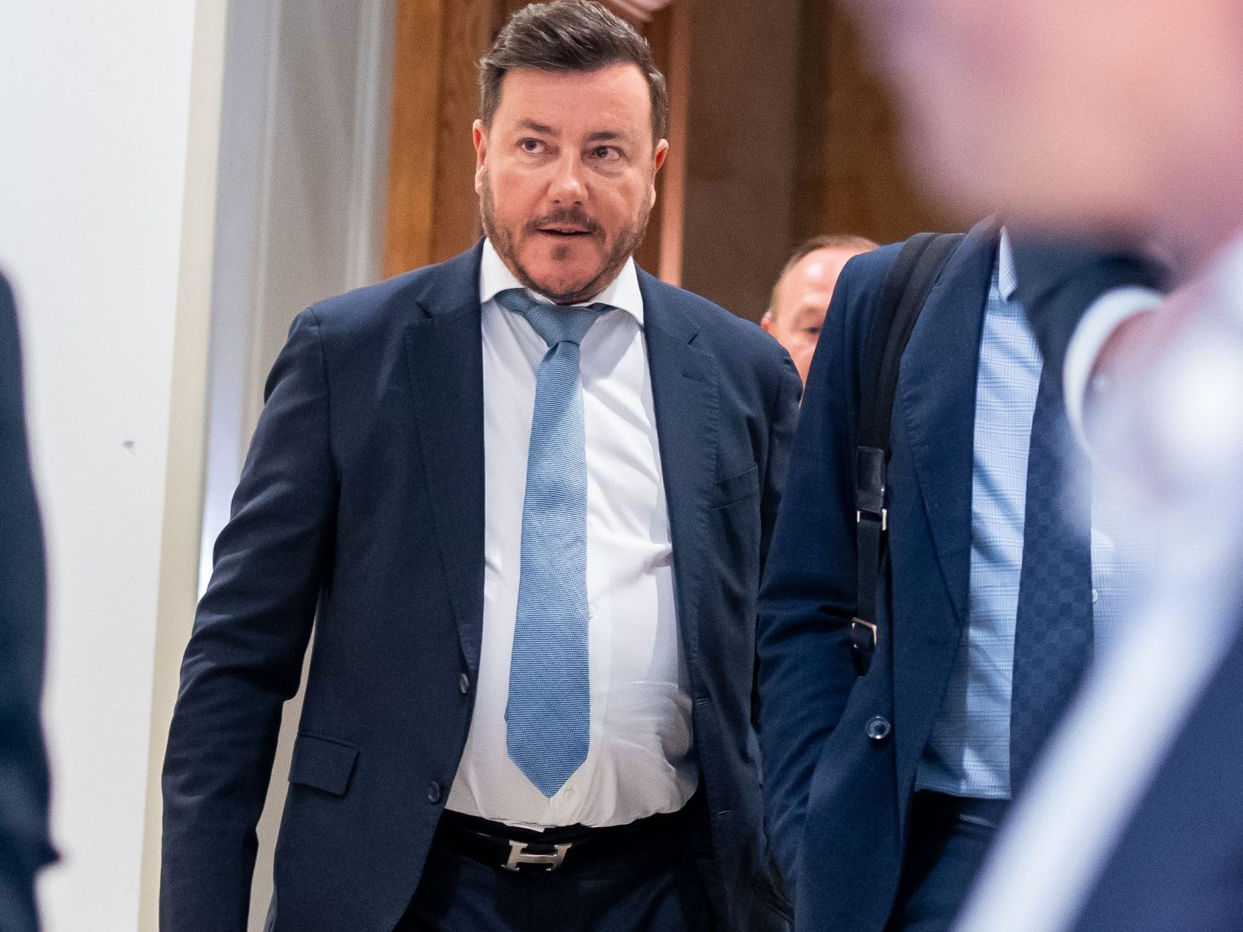 Die erste Anklage gegen René Benko wegen betrügerischer Krida ist rechtskräftig – ihm droht eine Haftstrafe von bis zu zehn Jahren. Die erste Anklage gegen René Benko wegen betrügerischer Krida ist rechtskräftig – ihm droht eine Haftstrafe von bis zu zehn Jahren.