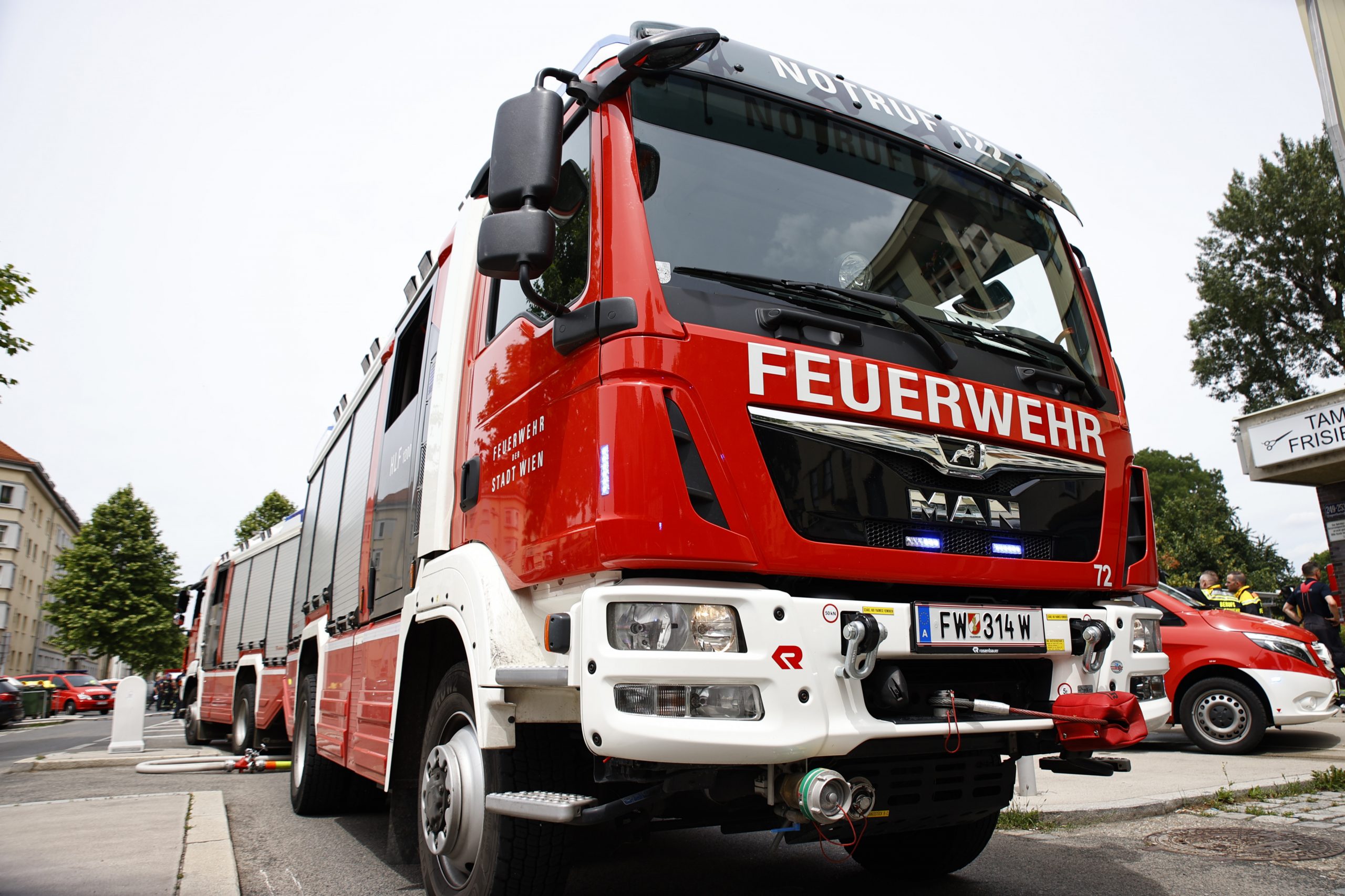 Wohnungsbrand in Wien-Landstraße: Wohnungswand umgedrückt