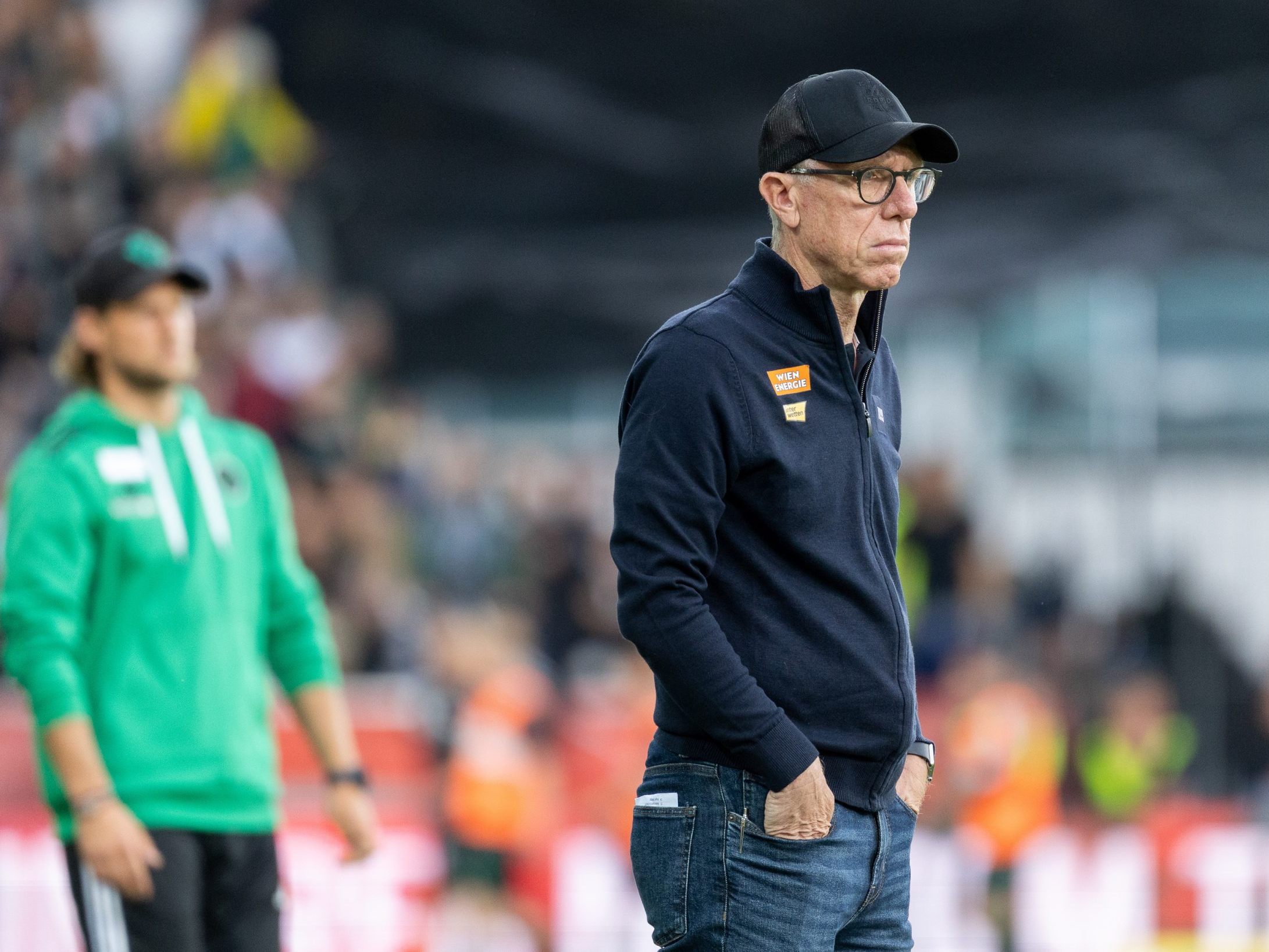 Rapid Wien Trainer Stöger erwartet gegen Dundee einen "richtigen Kampf". Rapid Wien Trainer Stöger erwartet gegen Dundee einen "richtigen Kampf".