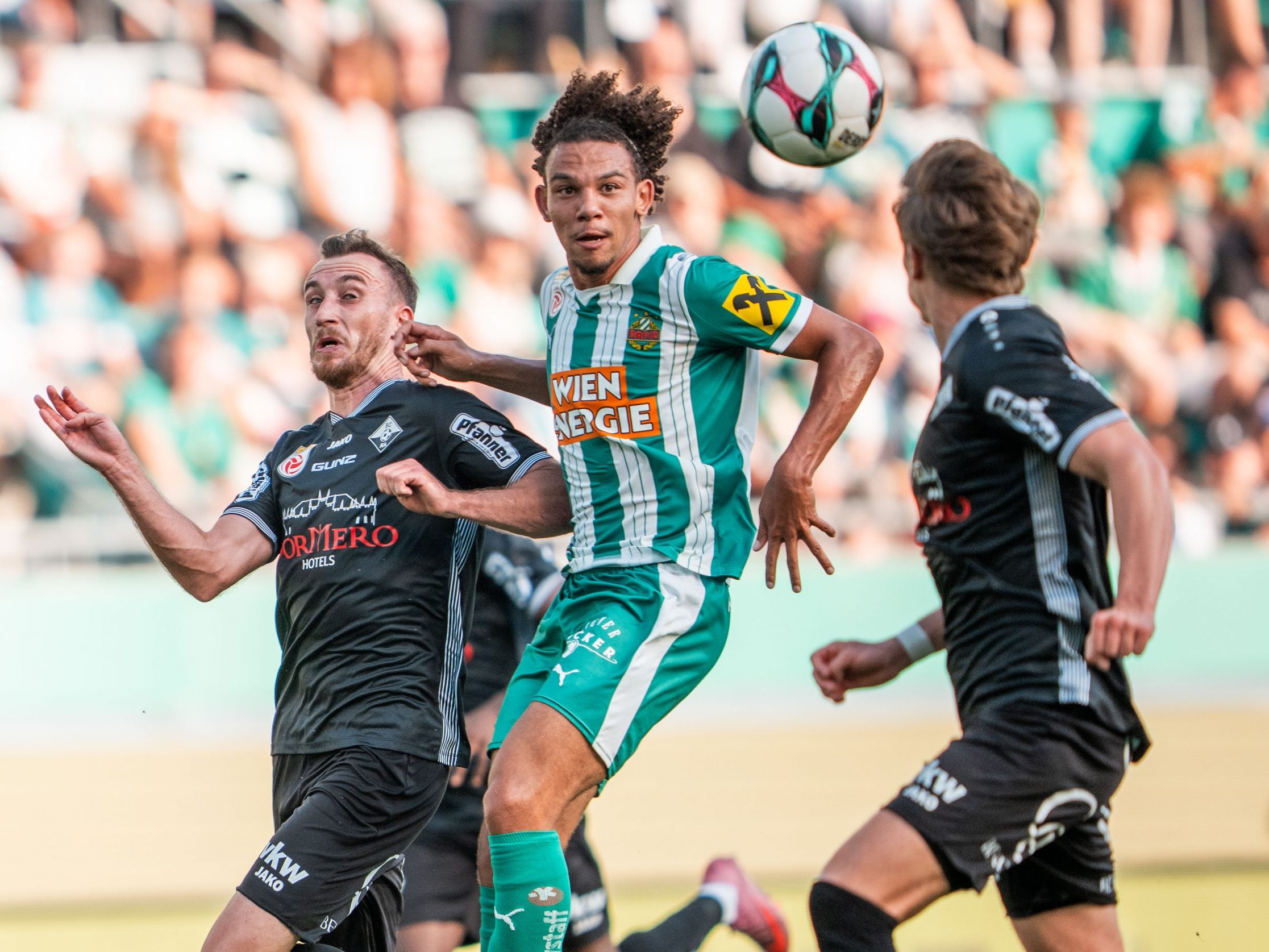 Rapid Wien und Altach bleiben ungeschlagen. Rapid Wien und Altach bleiben ungeschlagen.