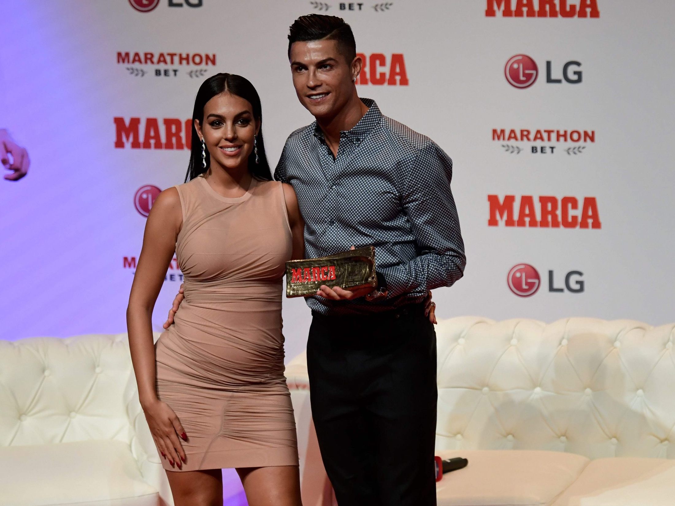 Cristiano Ronaldo ist nun verlobt.