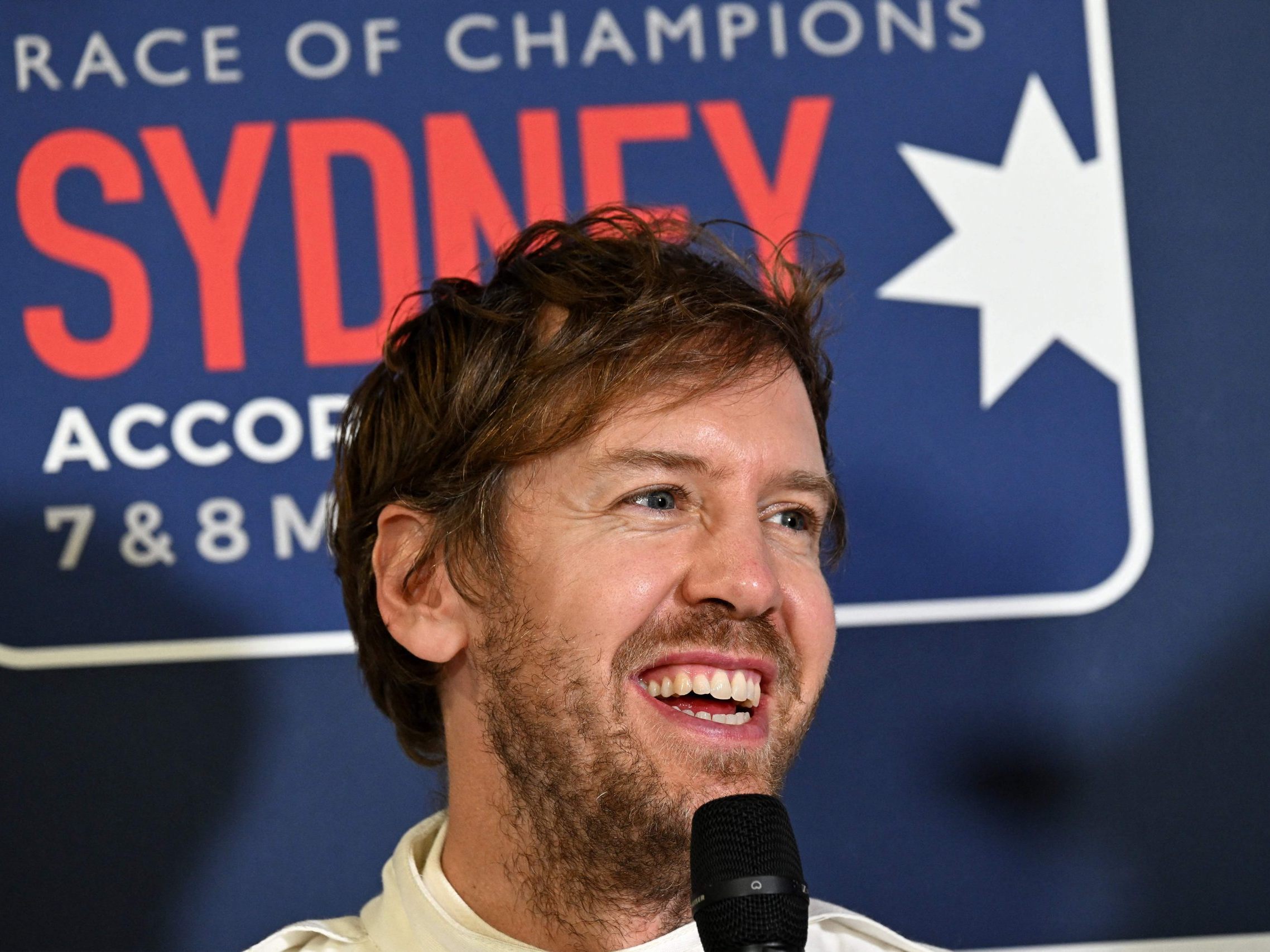 Sebastian Vettel bei einer Pressekonferenz in Sydney vor dem Race of Champions 2025. Sebastian Vettel bei einer Pressekonferenz in Sydney vor dem Race of Champions 2025.
