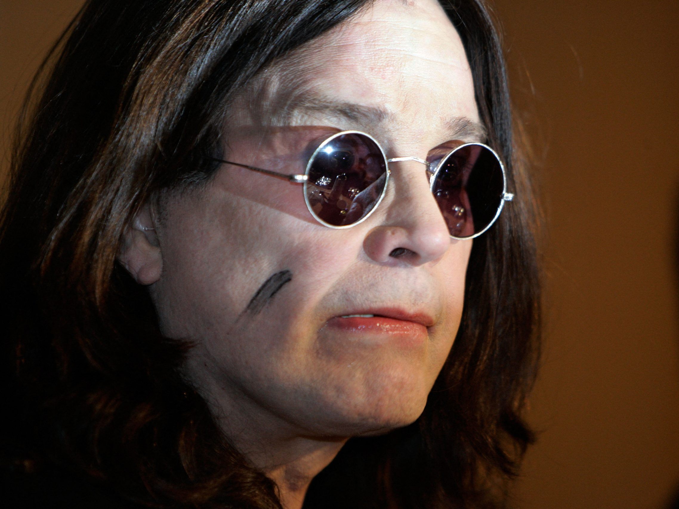 Ozzy Osbourne war Frontmann von Black Sabbath und prägende Figur des Heavy Metal.