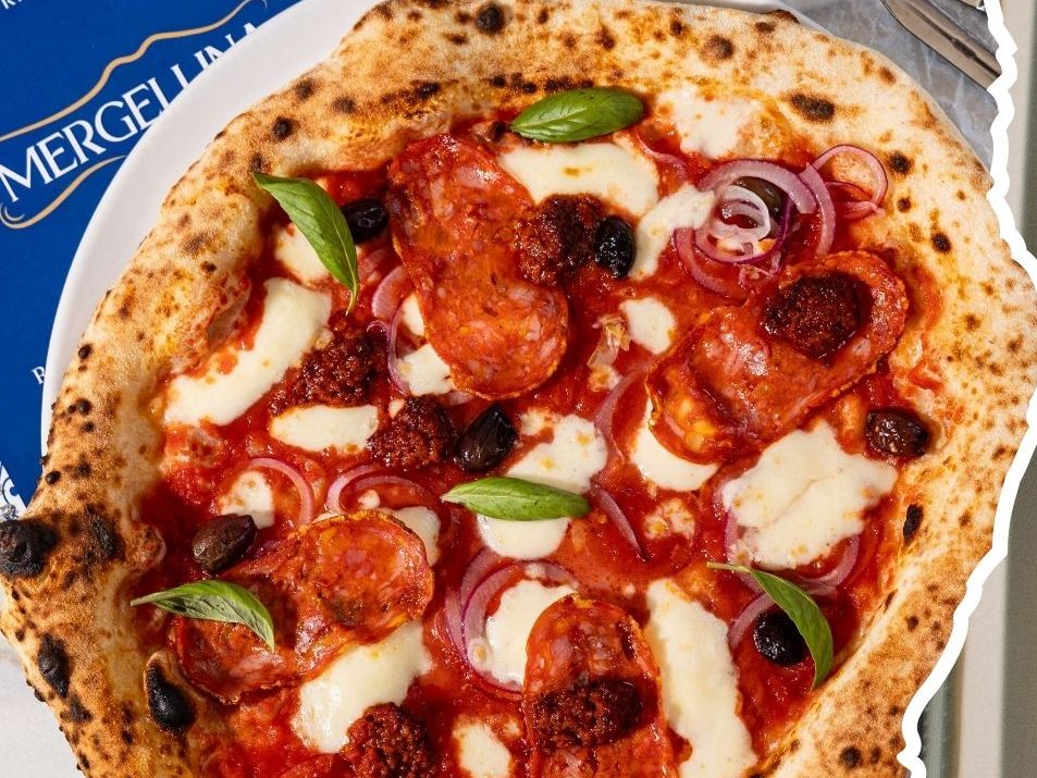 Die Pizzeria Mergellina hat eine Belohnung für Hinweise zu dem Einbruch ausgesetzt. Die Pizzeria Mergellina hat eine Belohnung für Hinweise zu dem Einbruch ausgesetzt.