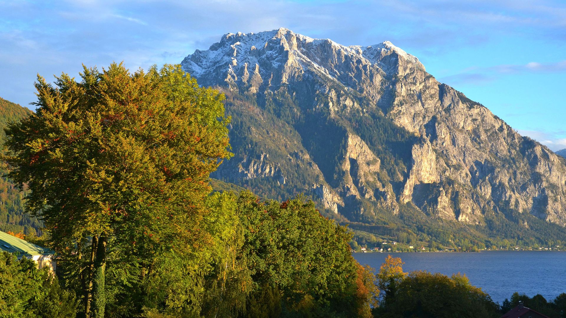 Pensionistin aus Wien stürzte am Traunstein ab: Tot