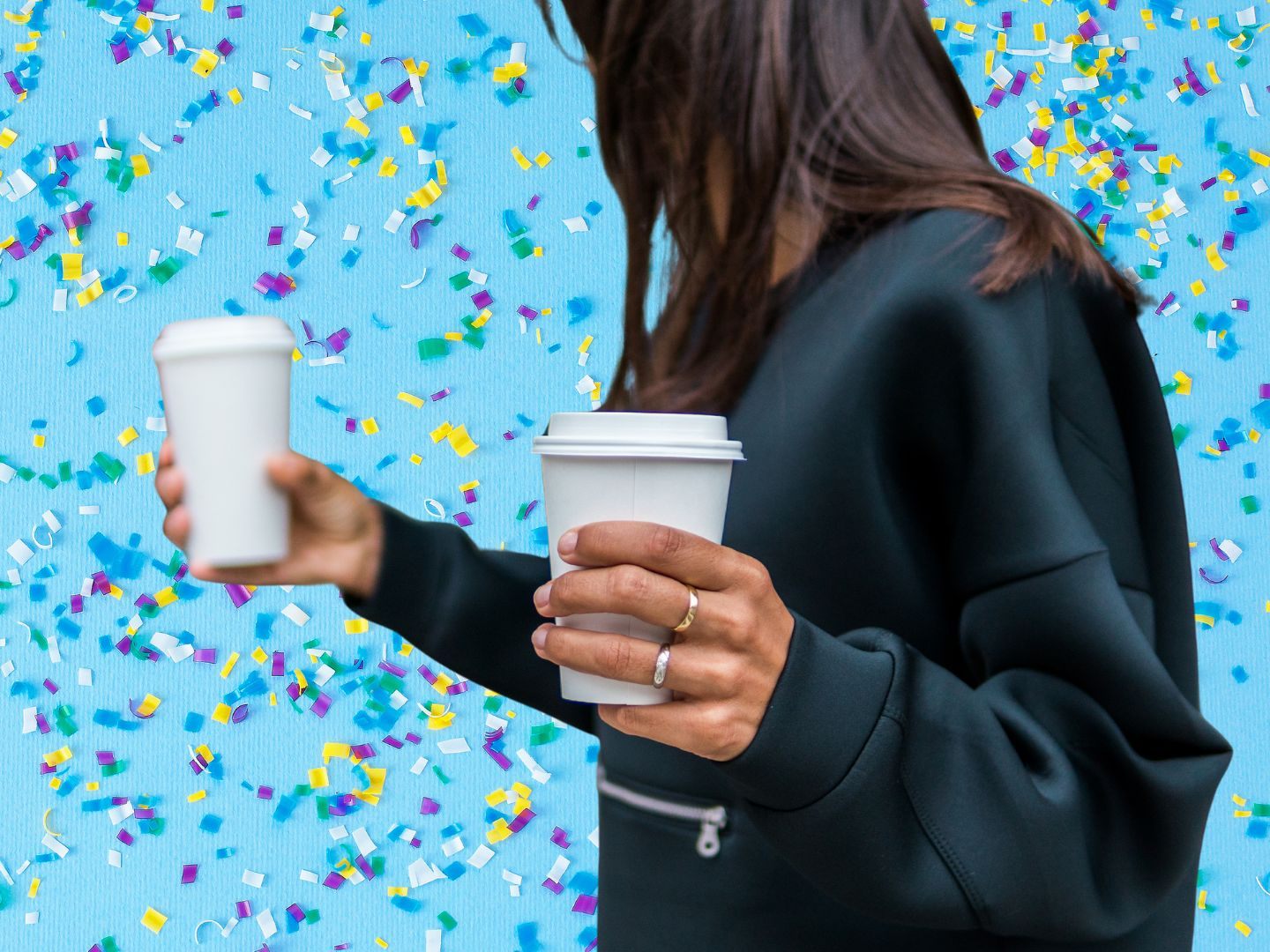 Kaffee aus Bechern? Warum Experten jetzt warnen