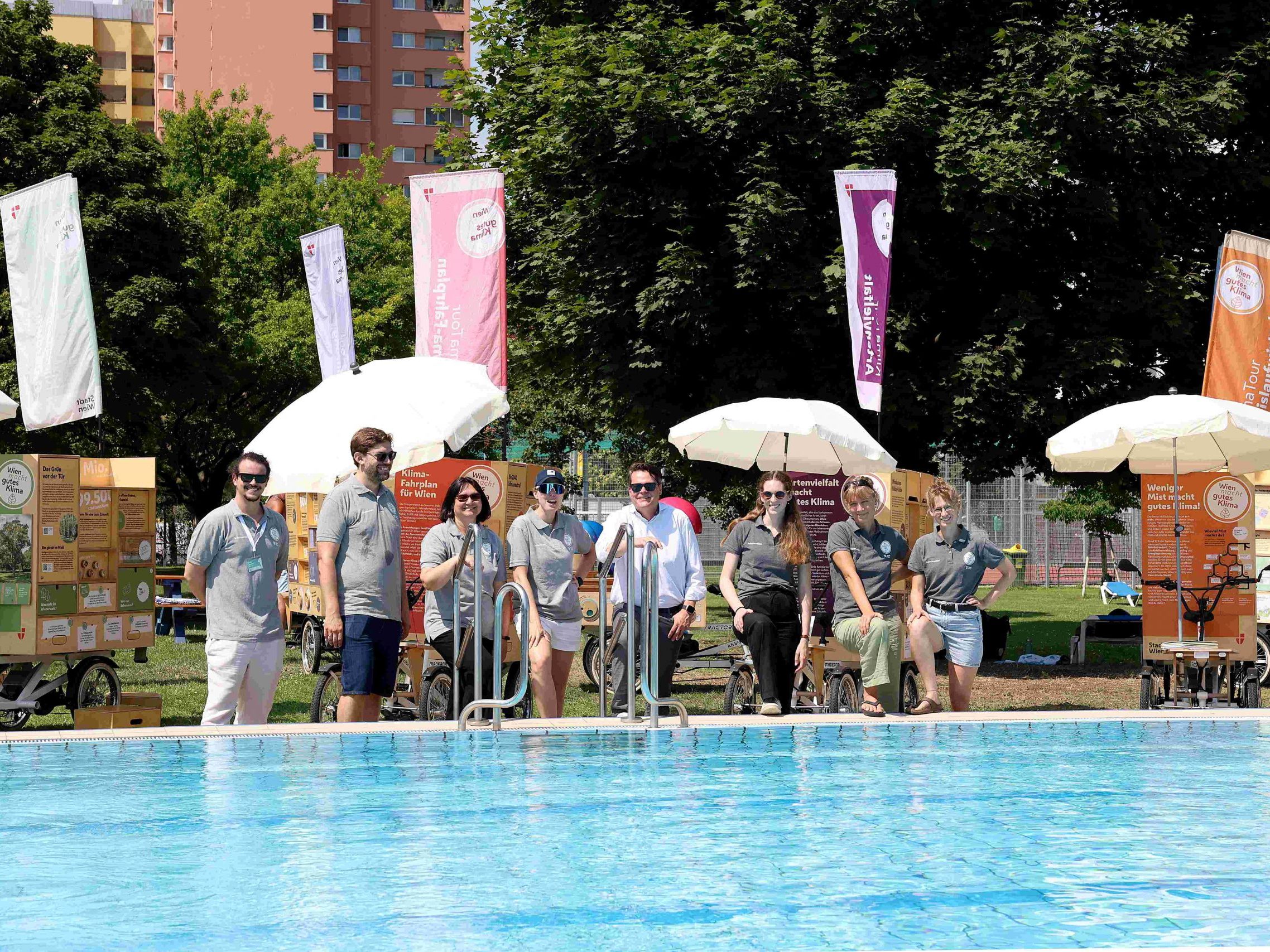 Die Nachfrage nach den kostenlosen Schwimmkursen ist enorm. Die Nachfrage nach den kostenlosen Schwimmkursen ist enorm.