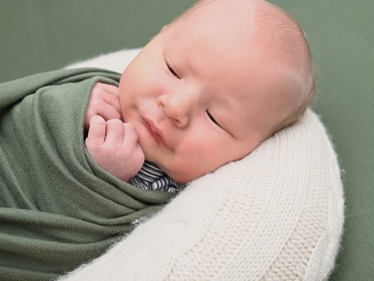 Die gesamte Redaktion von VOL.AT gratuliert herzlich zur Geburt von Lukas. Wir wünschen der Familie viele unvergessliche Momente voller Liebe und Freude mit ihrem kleinen Sommerwunder. Die gesamte Redaktion von VOL.AT gratuliert herzlich zur Geburt von Lukas. Wir wünschen der Familie viele unvergessliche Momente voller Liebe und Freude mit ihrem kleinen Sommerwunder.