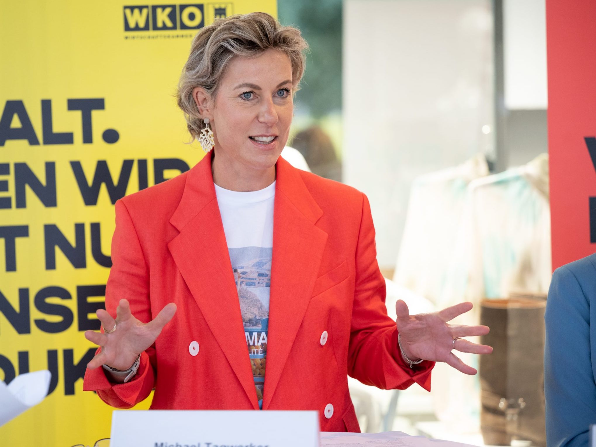 Handel-Spartenobfrau Carina Pollhammer. Handel-Spartenobfrau Carina Pollhammer.