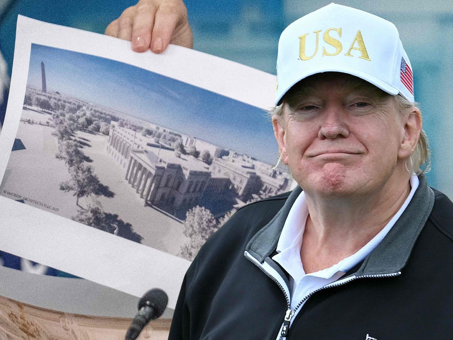 Donald Trump lässt das Weiße Haus nach seinen Vorstellungen umgestalten – der geplante Ballsaal im Ostflügel soll für 200 Millionen Dollar im Stil von Mar-a-Lago entstehen.