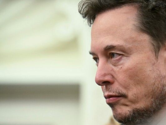 Musk kaufte mehr als 2,5 Millionen Aktien Musk kaufte mehr als 2,5 Millionen Aktien