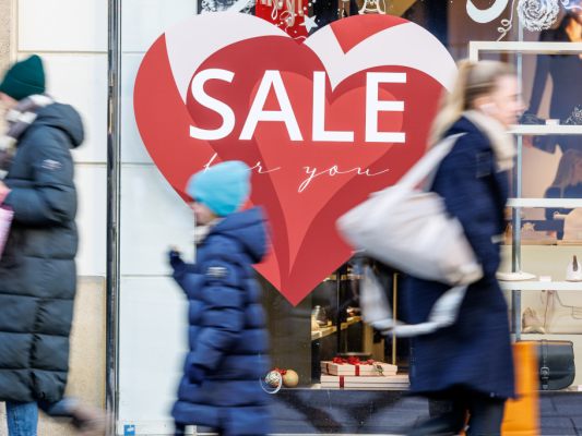 Handel spürt weiter die Konsumzurückhaltung Handel spürt weiter die Konsumzurückhaltung