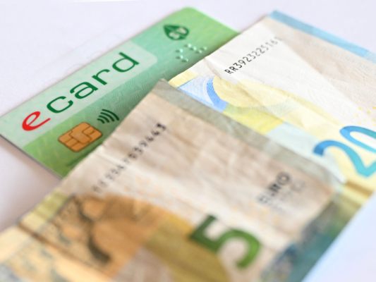 Gefühl, "bessere Qualität und schneller Behandlungen kaufen zu müssen" Gefühl, "bessere Qualität und schneller Behandlungen kaufen zu müssen"