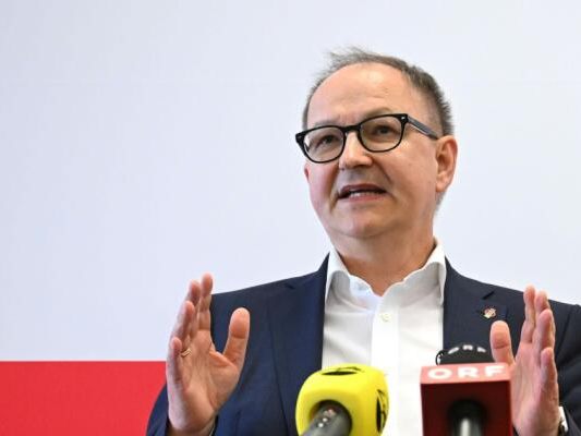 Winkler soll die SPÖ in die Landtagswahl 2027 führen Winkler soll die SPÖ in die Landtagswahl 2027 führen