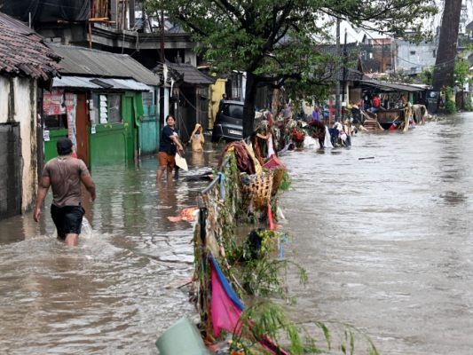 In den vergangenen Tagen standen zahlreiche Straßen unter Wasser In den vergangenen Tagen standen zahlreiche Straßen unter Wasser