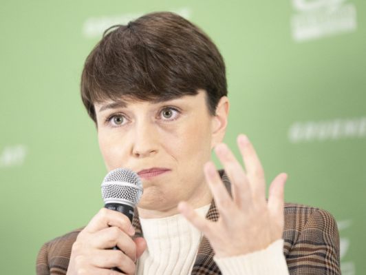 Die Grüne Bildungssprecherin fordert mehr psychosoziale Unterstützung Die Grüne Bildungssprecherin fordert mehr psychosoziale Unterstützung