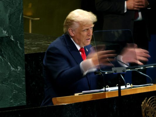 US-Präsident Donald Trump zog erneut gegen den Klimawandel ins Feld US-Präsident Donald Trump zog erneut gegen den Klimawandel ins Feld