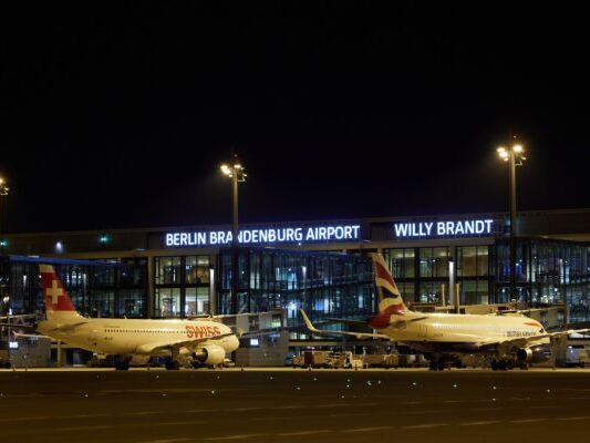 Vorerst kein Normalbetrieb am Flughafen Berlin Vorerst kein Normalbetrieb am Flughafen Berlin