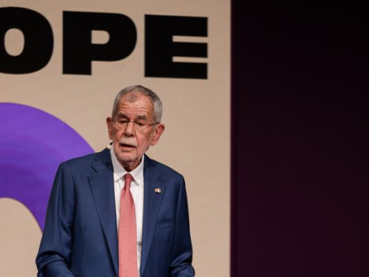 Bundespräsident Van der Bellen wirbt nicht für Investments Bundespräsident Van der Bellen wirbt nicht für Investments