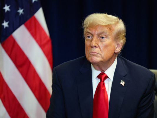 Donald Trump sagte Treffen mit Demokraten ab Donald Trump sagte Treffen mit Demokraten ab