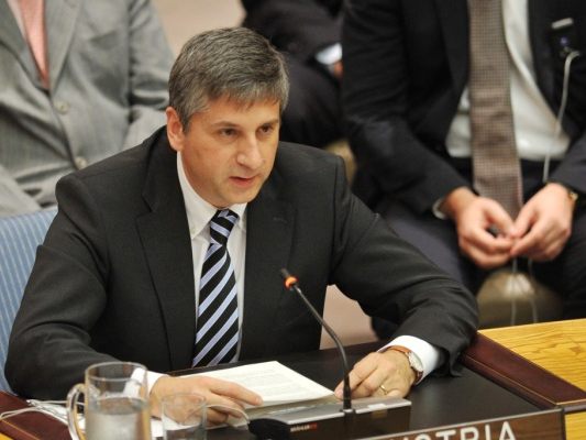 Außenminister Spindelegger 2010 in einer Sicherheitsratssitzung Außenminister Spindelegger 2010 in einer Sicherheitsratssitzung