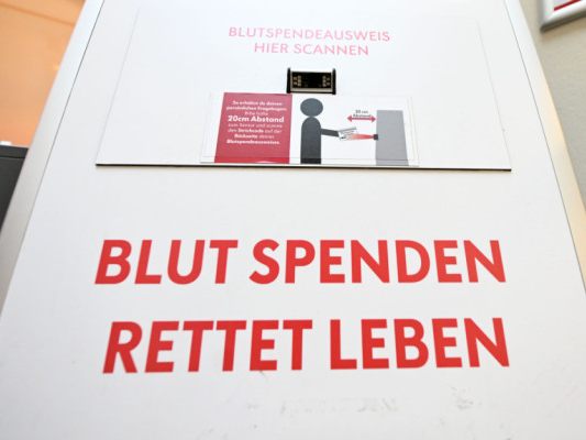 Corona verhindert derzeit in vielen Fällen das Blutspenden Corona verhindert derzeit in vielen Fällen das Blutspenden
