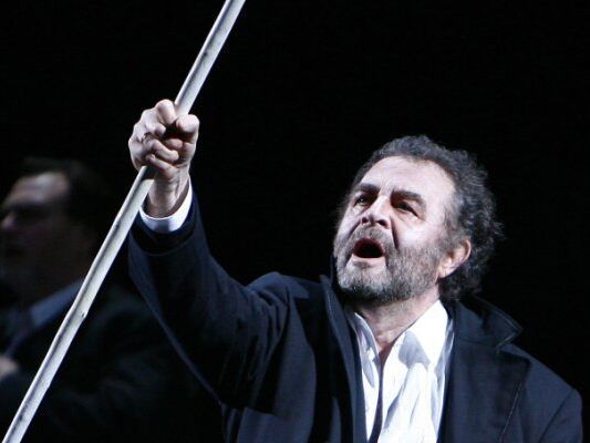 Franz Grundheber wurde 88 Jahre alt (hier als Moses in Wien 2006) Franz Grundheber wurde 88 Jahre alt (hier als Moses in Wien 2006)
