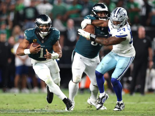 Hurts führte die Eagles zum Sieg