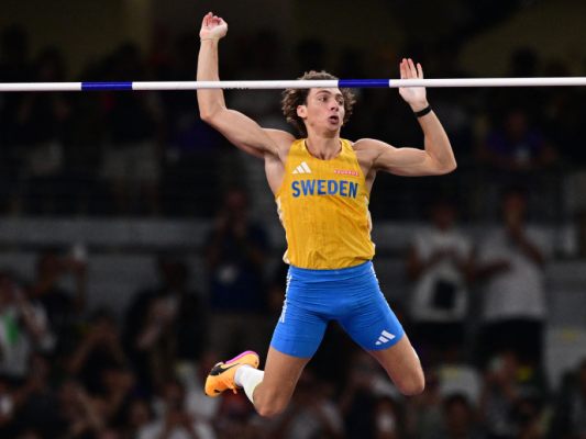 Duplantis verbesserte erneut seinen eigenen Rekord Duplantis verbesserte erneut seinen eigenen Rekord