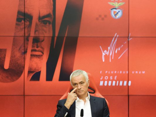 Mourinho kehrt zu "Adlern" von Lissabon zurück Mourinho kehrt zu "Adlern" von Lissabon zurück